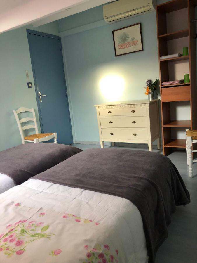 Les Lauriers Roses Hotel Bourg-lès-Valence Esterno foto